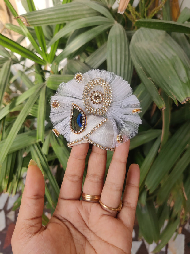 white oval chain heavy dress with pagdi and bansuri for laddu gopal ji