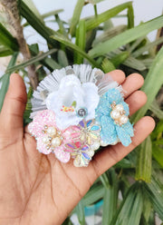 Flower white pagdi for laddu ji 