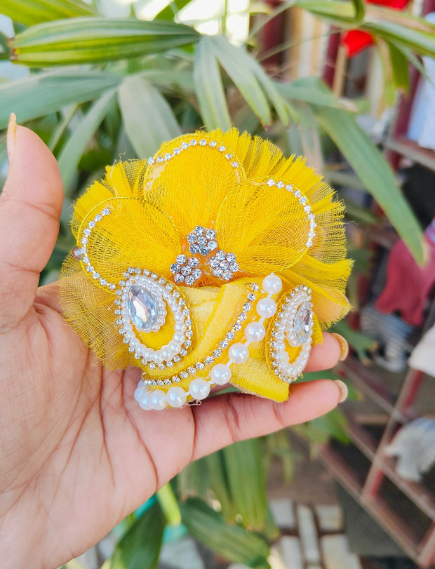 Yellow lace janmashtami special heavy dress for laddu gopal ji with pagdi and choli