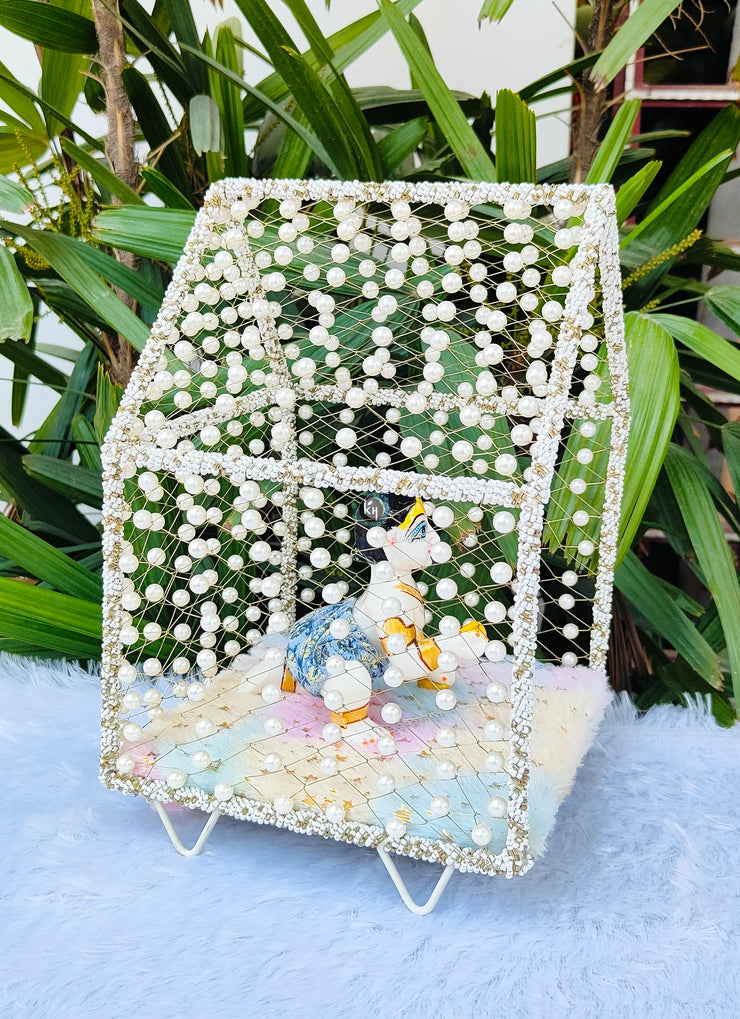 white jems jhopdi unique design for laddu gopal ji